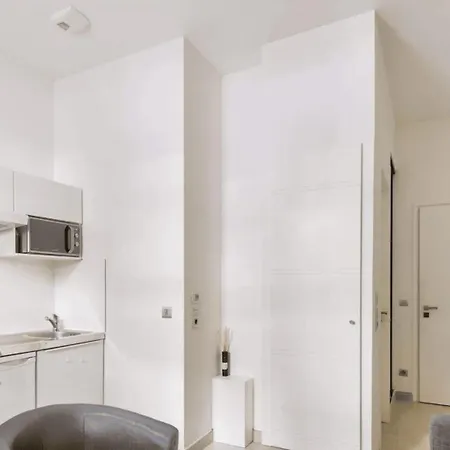 Cosy Studio - Near Place Du Trocadero * 파리